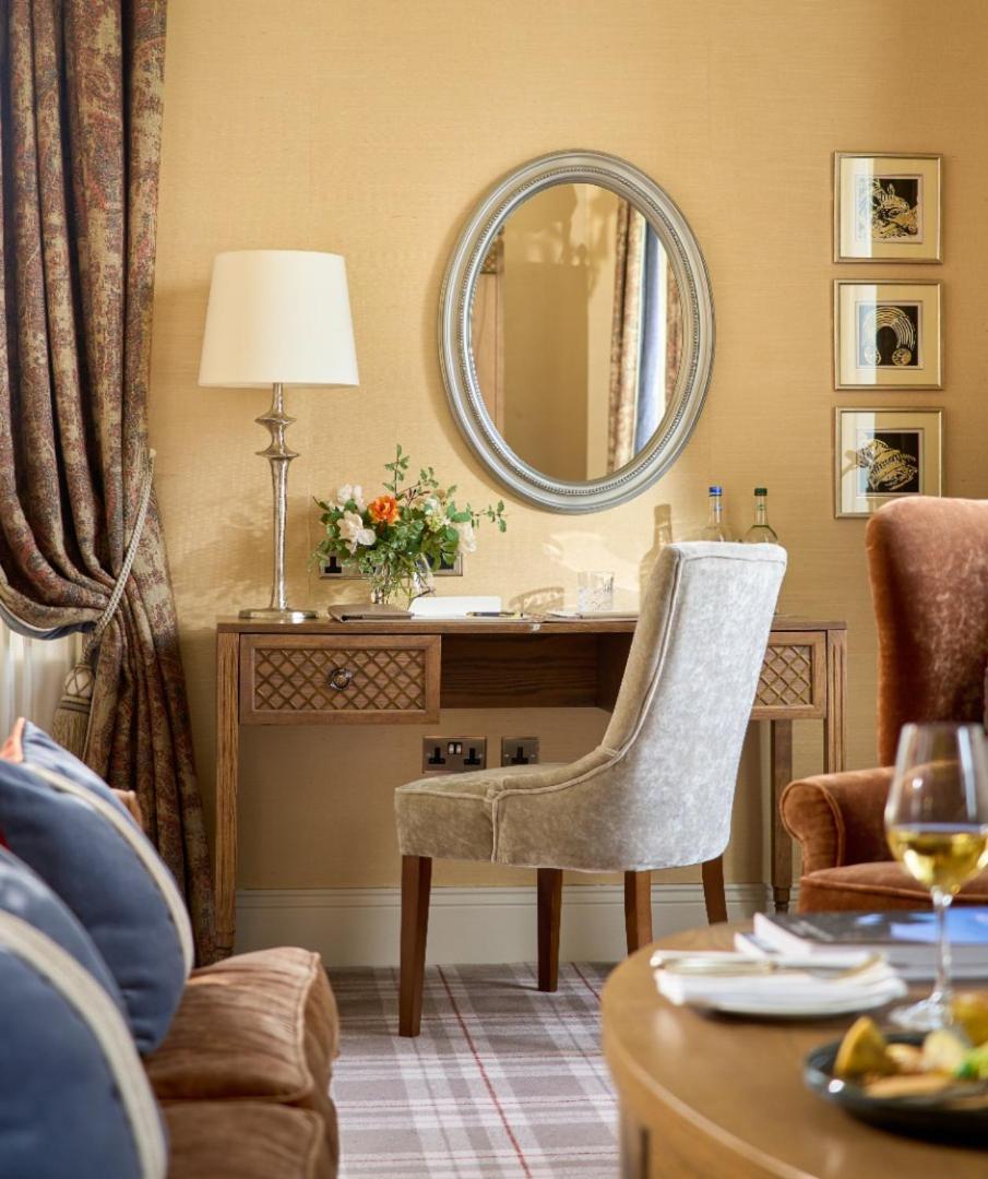 Dromoland Castle Hotel Newmarket-on-Fergus Bagian luar foto
